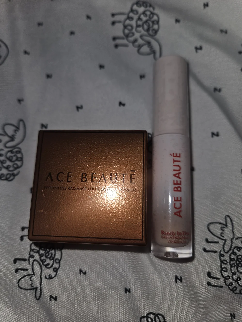 Ace Beauté Setting Powder in Fair 1.5, Concealer in L2